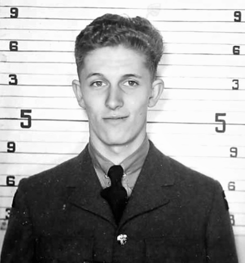 F/O Leslie Walter Mattin